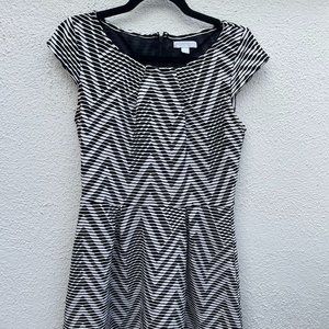 Women's Small New York & Company Black & White Patterned Stretch Dress